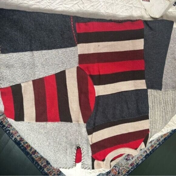 Anthropologie Recycled Sweater Throw Blanket - Picture 2 of 3